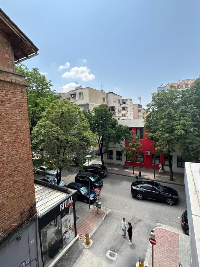 Soin Rooms Tiranë Luaran gambar