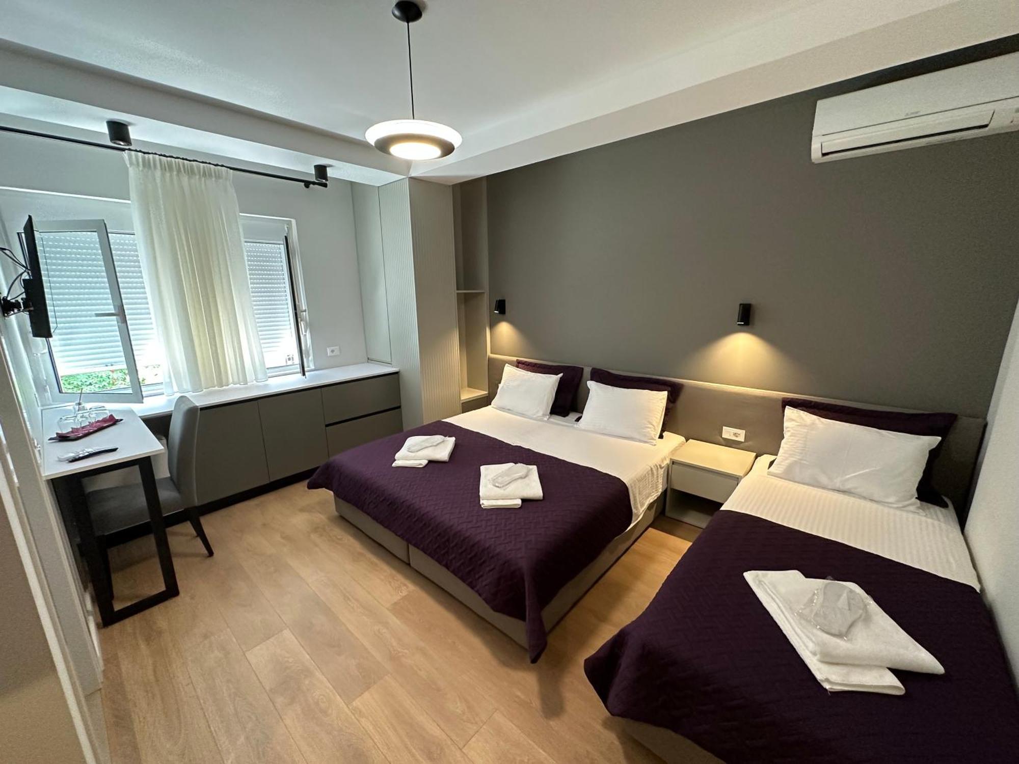 Soin Rooms Tiranë Luaran gambar